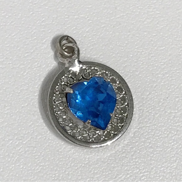 Artisan Signed R Sterling Silver Filigree Dainty Heart Paste Rhinestone Pendant - Picture 7 of 14